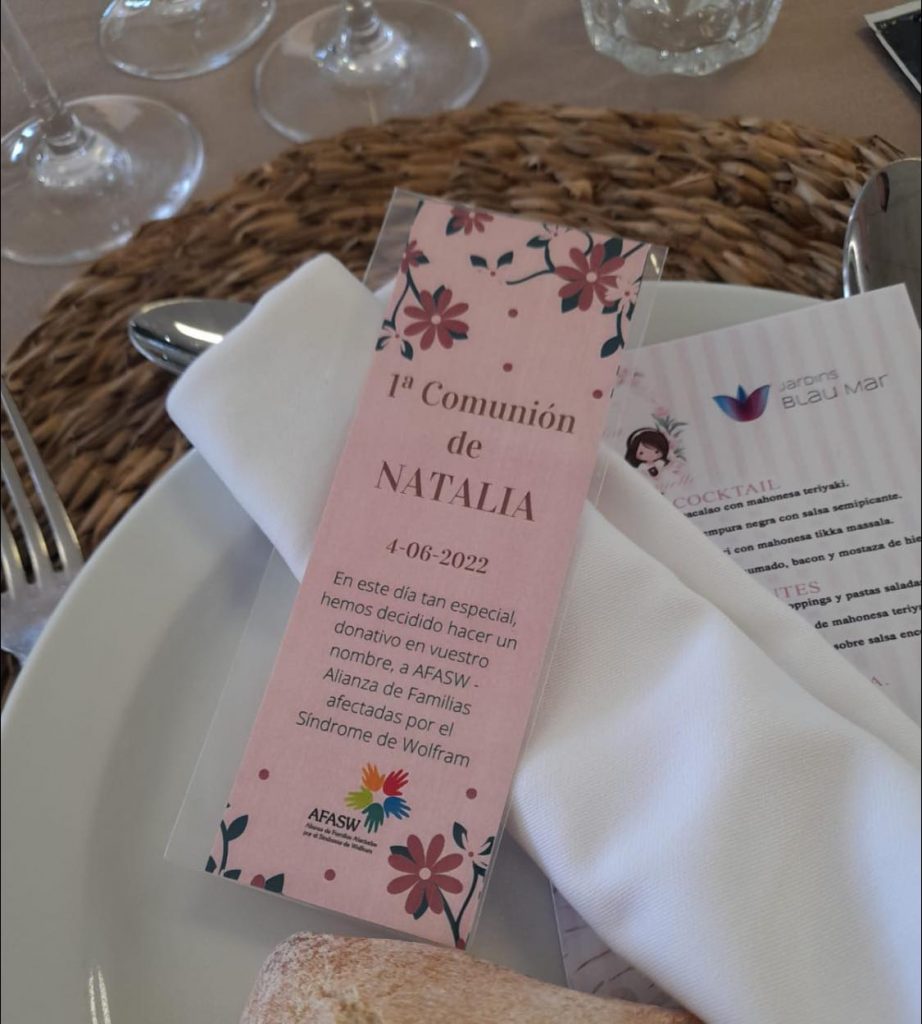 Natalia ha celebrado su 1ª Comunión y sus padres han querido colaborar con nuestra asociación, en este gran día. Vuestro gesto nos ayuda a seguir impulsando la investigación del Síndrome de Wolfram. Muchas gracias por vuestra solidaridad y por ayudarnos en nuestra lucha.