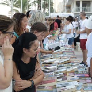 III Feria Solidaria del Libro Usado de AFASW